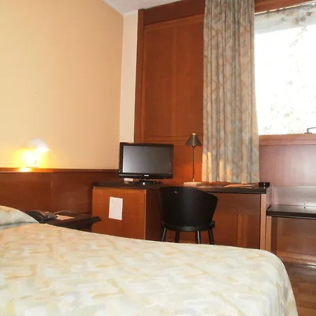 Albergo Villa&Roma Pallazzolo sullʼOglio Camera foto