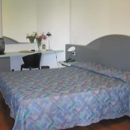 Albergo Villa&Roma Pallazzolo sullʼOglio Esterno foto