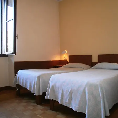 Albergo Villa&Roma Pallazzolo sullʼOglio Esterno foto