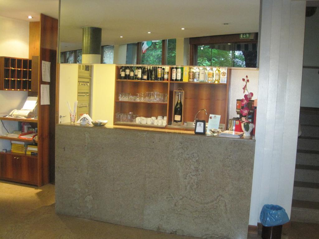 Hotel & Roma